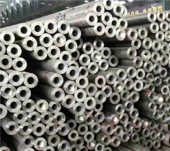 通化GB8162结构用无缝钢管